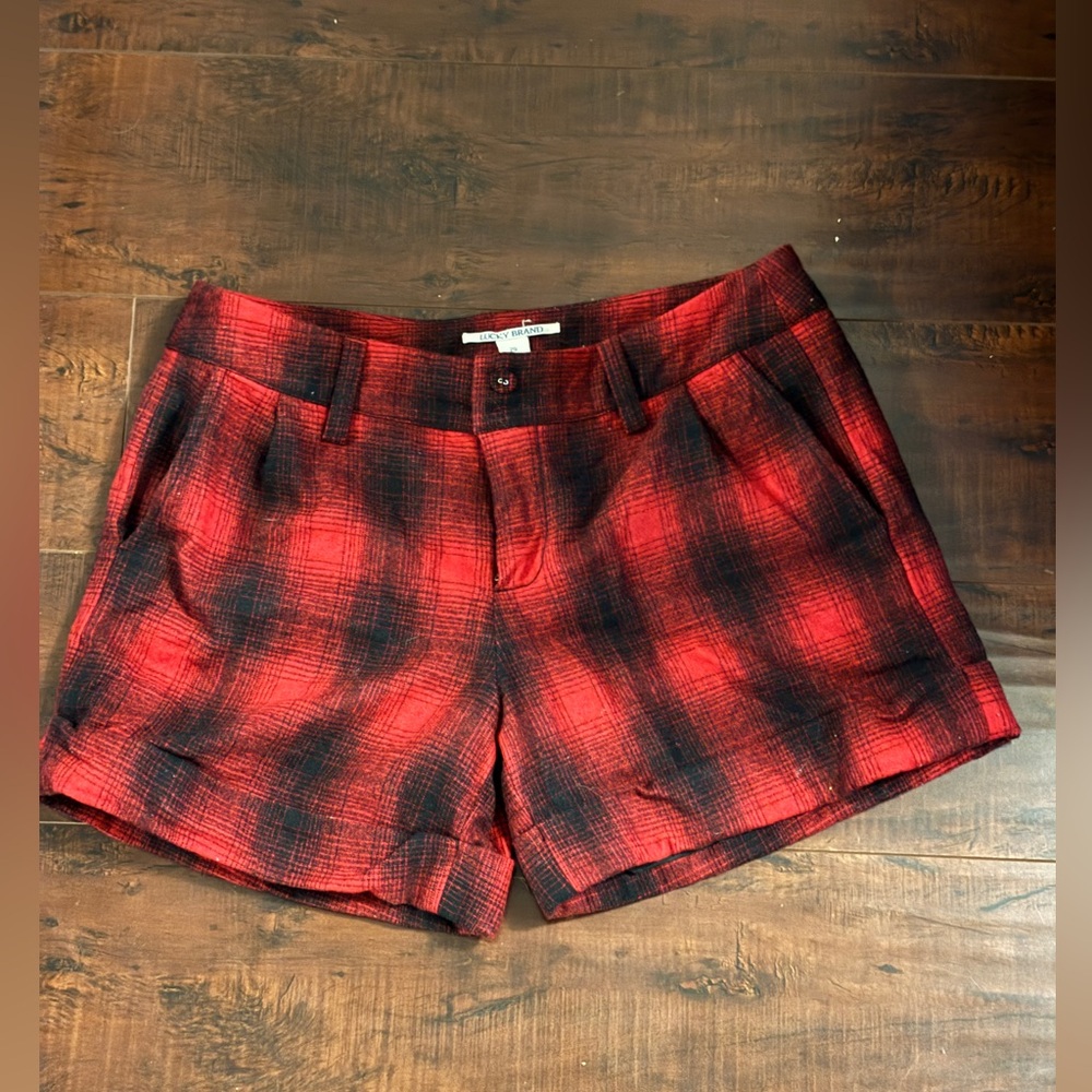 Lucky Brand Wool Winter Holiday Cuffed Shorts. Sz: 29
